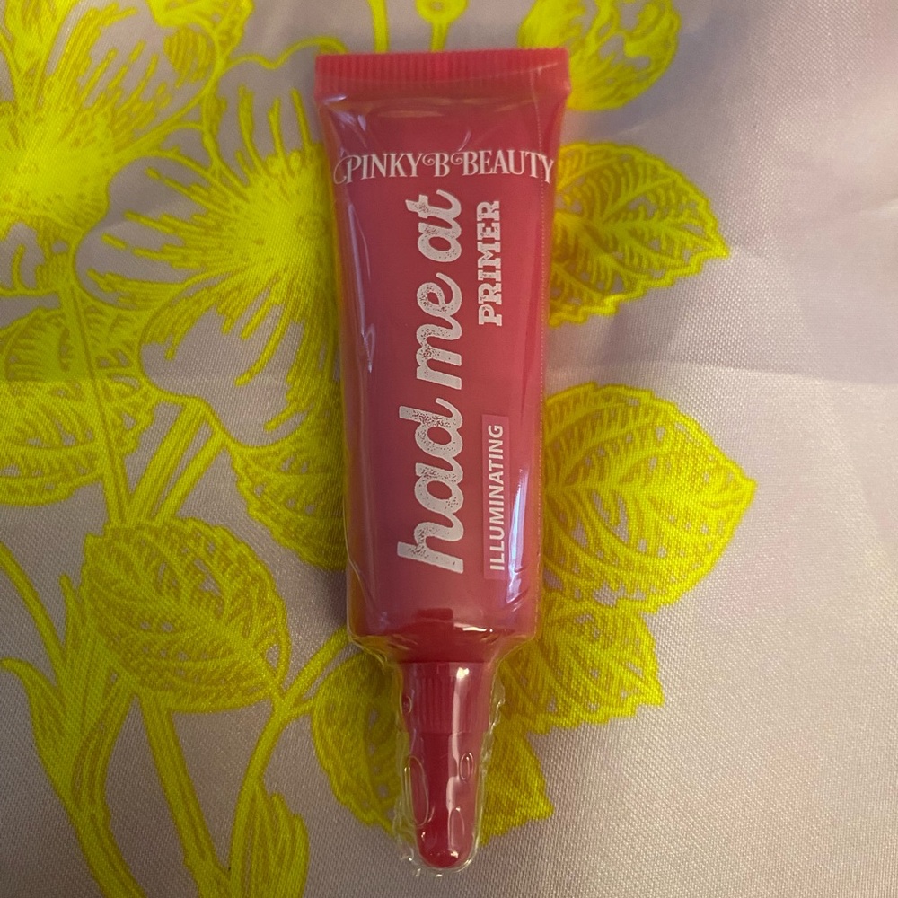 ⭐️HP⭐️🆕PINKY B BEAUTY|Had Me At Primer